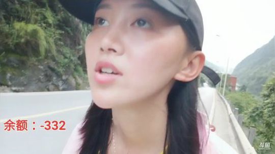 丿Good丶发布了一个斗鱼视频2019-07-20