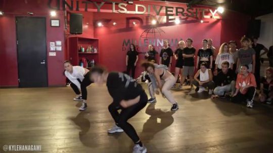 【红房子】炸到爆！Sean Lew客串Kyle Hanaga