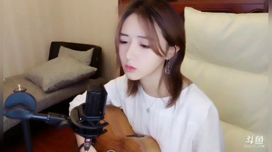 董小姐