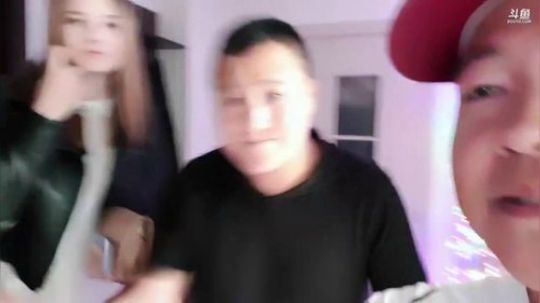 俄罗斯美女，止若，哦俩==== 2019-07-21 17点场