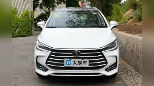 奔驰、奥迪设计师联手打造的MPV，我们打算拆一辆