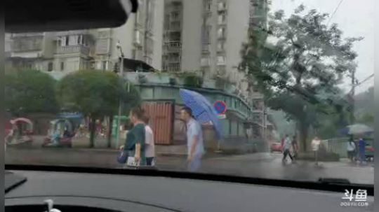 我在万盛挑战悬崖秋千 2019-07-21 09点场