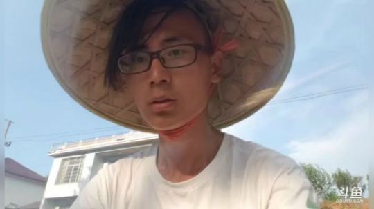 小王南昌一路向西去西藏第16天-去张家界 2019-07-22 16点场