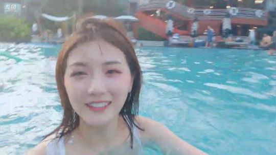 火轮星丶瓜小皮发布了一个斗鱼视频2019-07-23
