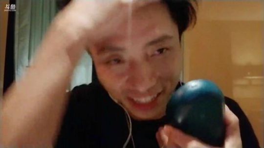 我本善良72发布了一个斗鱼视频2019-07-24