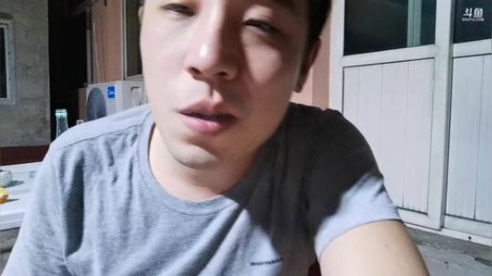 一生守护铁公鸡发布了一个斗鱼视频2019-07-24