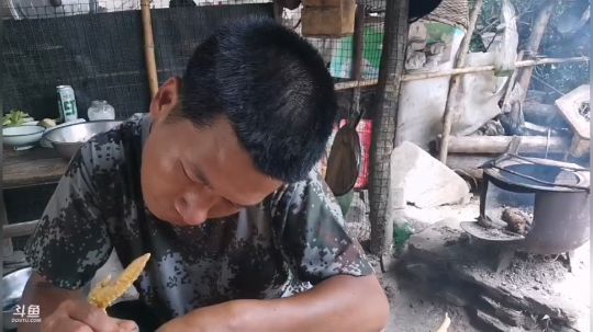 爱喝百事可乐D周星星发布了一个斗鱼视频2019-07-25
