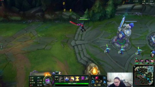 黑板君爱喝酸奶发布了一个斗鱼视频2019-07-25