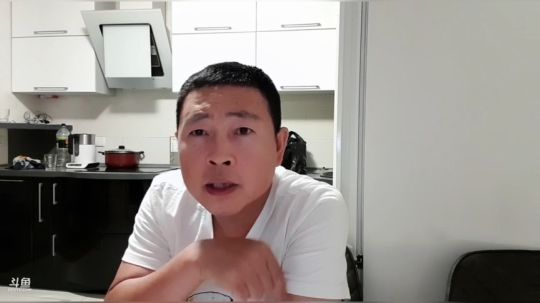 加长悍马，机场接止若闺蜜走起。 2019-07-26 04点场