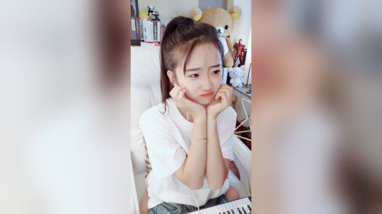 登月团丶离去发布了一个斗鱼视频2019-07-27