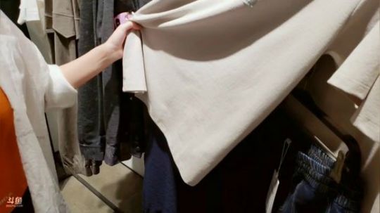 围观梦琪被烤化全过程 2019-07-29 20点场