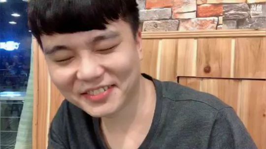 喝下啤酒恰个夜饭 2019-07-30 21点场