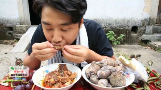 哆啦爱梦梦发布了一个斗鱼视频2019-07-30