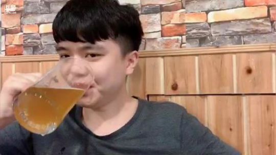 喝下啤酒恰个夜饭 2019-07-30 19点场