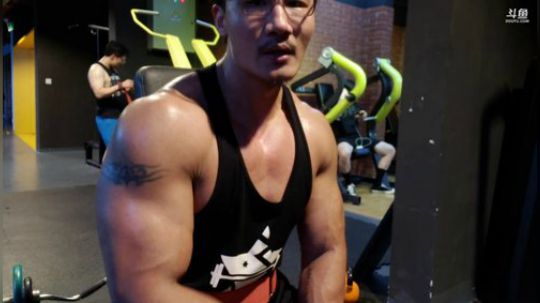 阿姨牛排好吃 2019-08-01 17点场