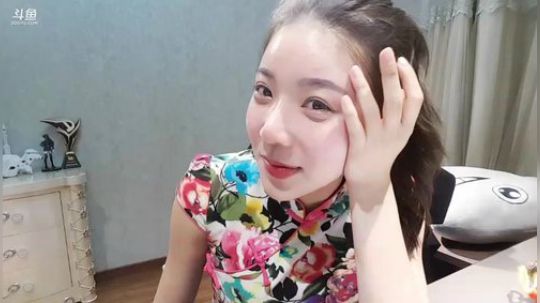 小姨子：小村姑 2019-08-01 21点场
