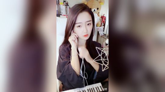 登月团丶离去发布了一个斗鱼视频2019-08-02