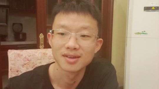 我在斗鱼看火力堂主直播户外