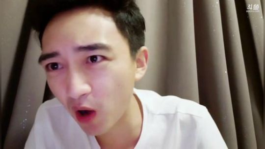 HHHISHHH发布了一个斗鱼视频2019-08-02