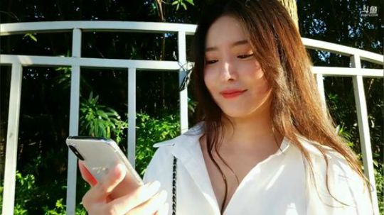 Smlia丶卡布奇诺发布了一个斗鱼视频2019-08-02