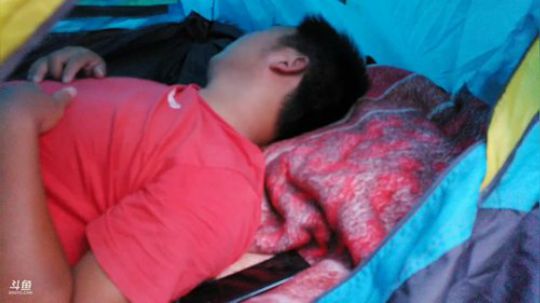 户外过一夜， 2019-08-02 05点场