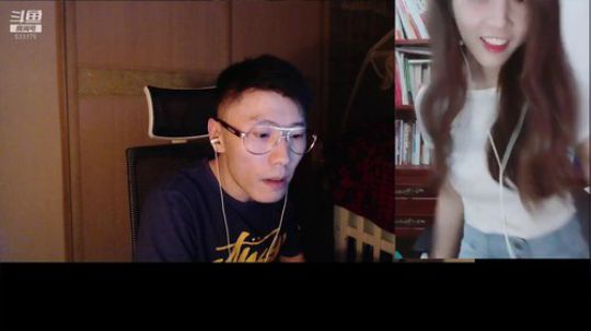 阿发：晚7点顶级4V4! 2019-08-01 23点场