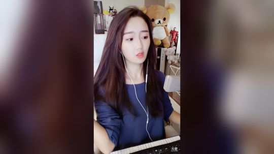 登月团丶离去发布了一个斗鱼视频2019-08-04