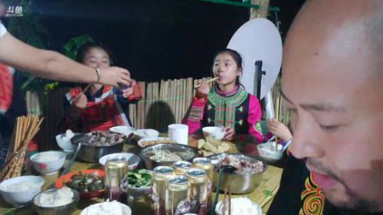 到小家琪家过火把节(≧ω≦)/ 2019-07-25 23点场