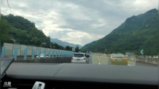 三峡大坝，世界奇迹。 2019-08-04 16点场