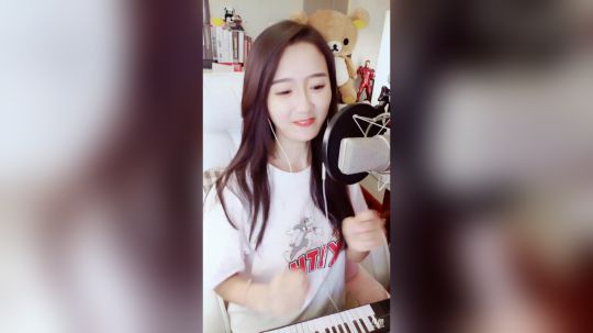 登月团丶离去发布了一个斗鱼视频2019-08-06