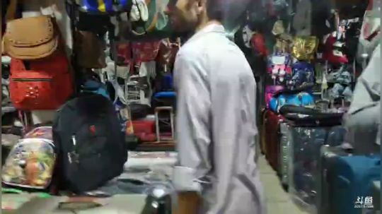 感谢大哥们赞助的书包，二狗这辈子无以回报