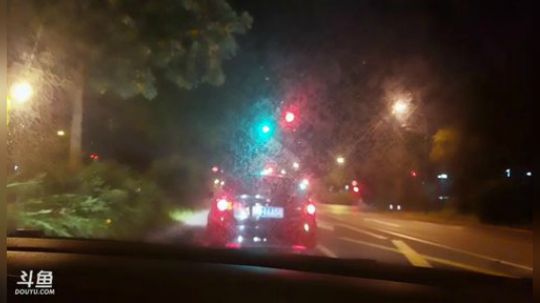 姑：带弟弟去上海迪士尼嗷 2019-08-05 22点场