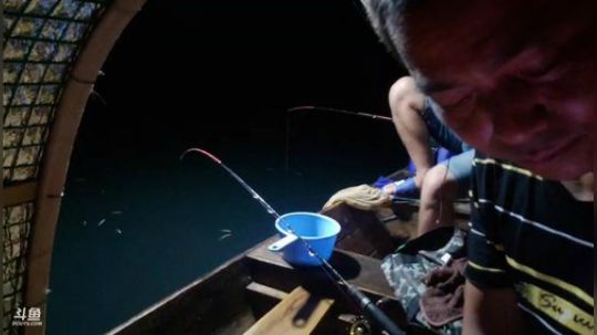 不钓个几十条不霸休 2019-08-07 22点场