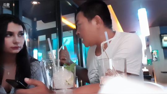 愿有情人终成眷属，节日快乐！美女陪大家过 2019-08-08 03点场