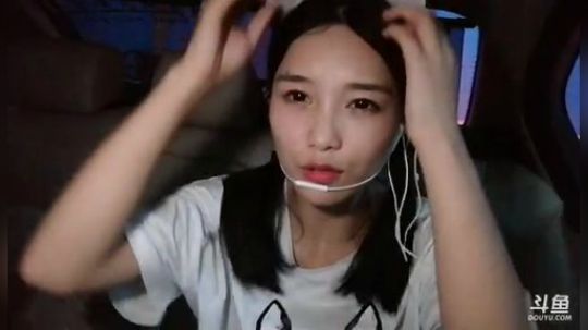 HHHISHHH发布了一个斗鱼视频2019-08-10