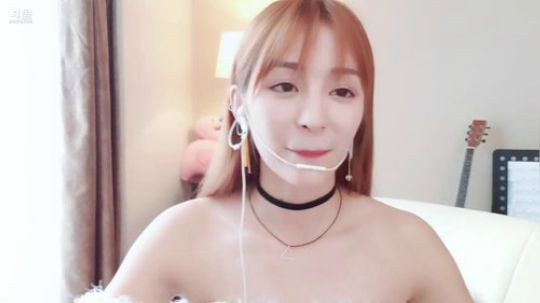流年手中逝发布了一个斗鱼视频2019-08-10