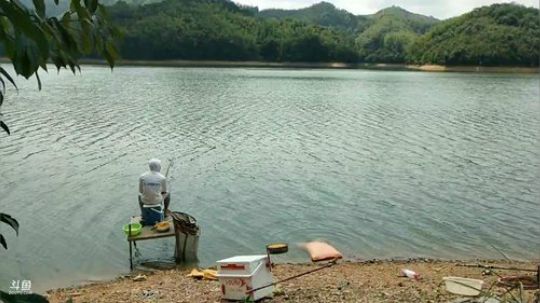 黄沙水库野钓 2019-08-11 10点场