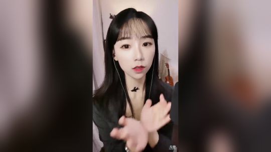 我在斗鱼看千姝雅kokoro直播颜值