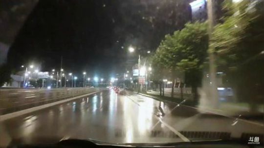新妹子看看大家是否喜欢。 2019-08-11 23点场