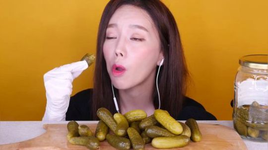 【Ssoyoung】-老坛腌黄瓜