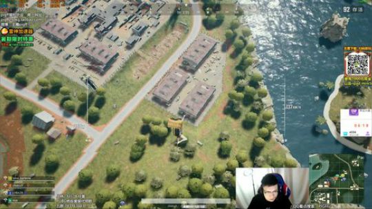 我在斗鱼看pigff直播绝地求生