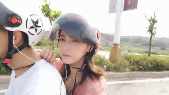 HHHISHHH发布了一个斗鱼视频2019-08-14