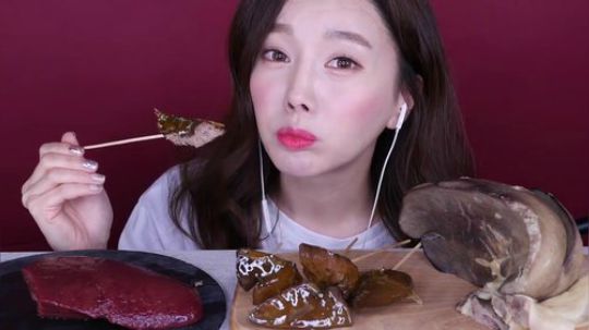 【Ssoyoung】 冰糖生肝+猪肝肉