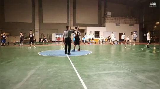 火车头俱乐部vs塔寨村