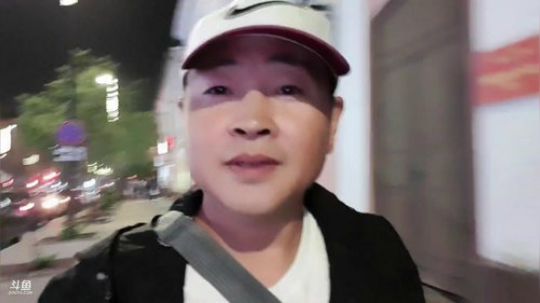 先带美女一起转一下祝大家周末有个好心情。 2019-08-18 02点场