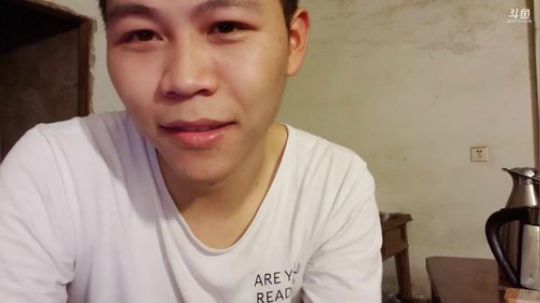 美食行，牛杂火锅 2019-08-18 01点场