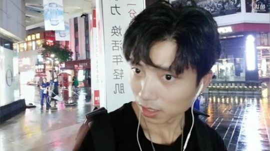 Smlia丶卡布奇诺发布了一个斗鱼视频2019-08-19