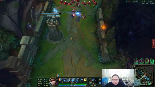 菜菜的瓜皮帽发布了一个斗鱼视频2019-08-19