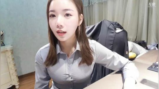 小姨子：到家啦 2019-08-19 19点场