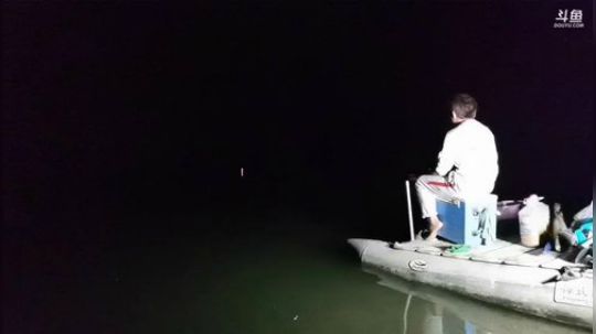 陆水湖夜钓p30试水 2019-08-20 20点场